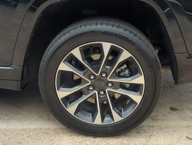 used 2023 Jeep Grand Cherokee L car, priced at $36,998