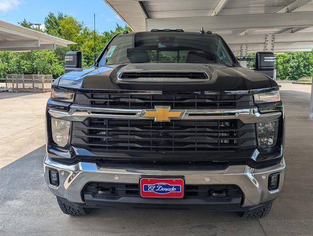 new 2025 Chevrolet Silverado 2500 car, priced at $72,005