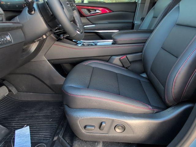 new 2026 Chevrolet Traverse car, priced at $1,739