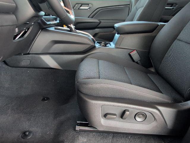 new 2026 Chevrolet Colorado car, priced at $44,030