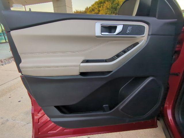 used 2022 Ford Explorer car, priced at $30,895