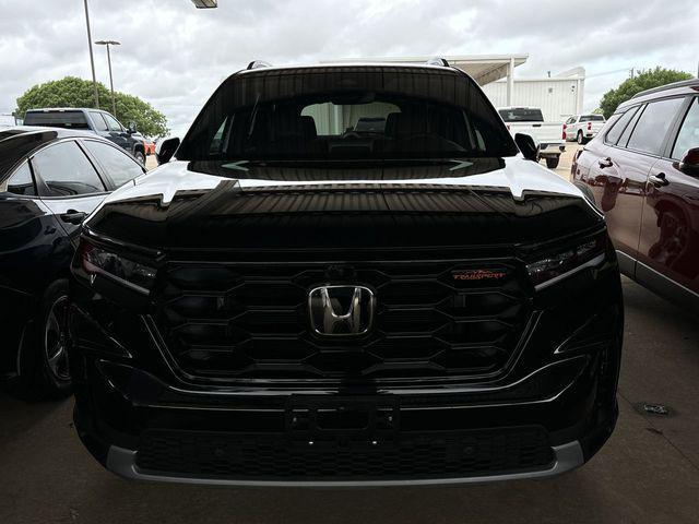 used 2025 Honda Pilot car, priced at $47,995