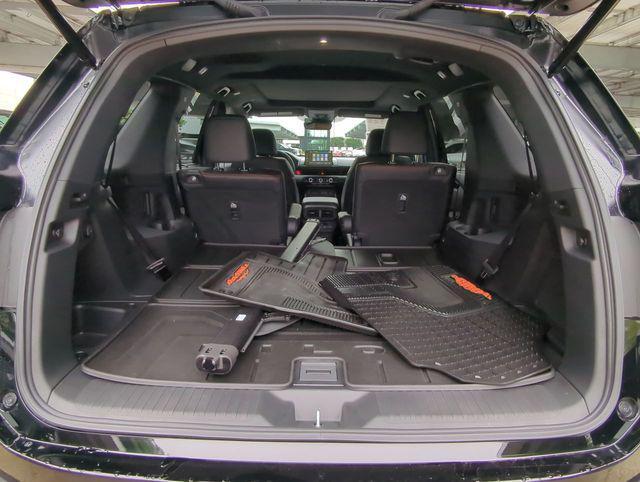 used 2025 Honda Pilot car, priced at $47,495