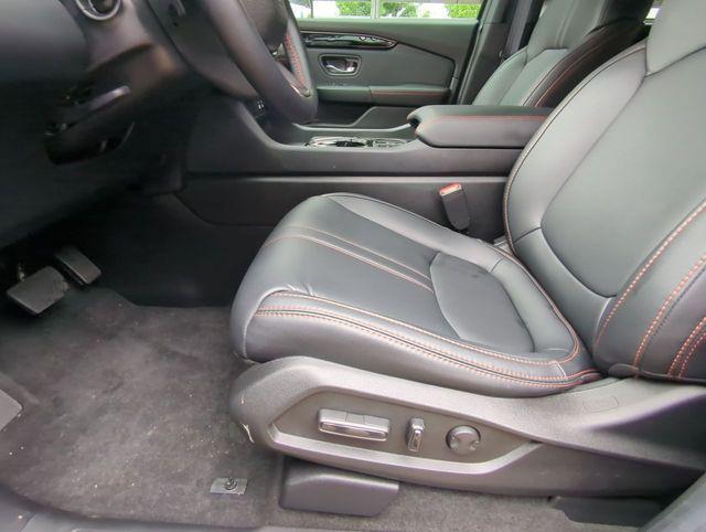 used 2025 Honda Pilot car, priced at $47,495