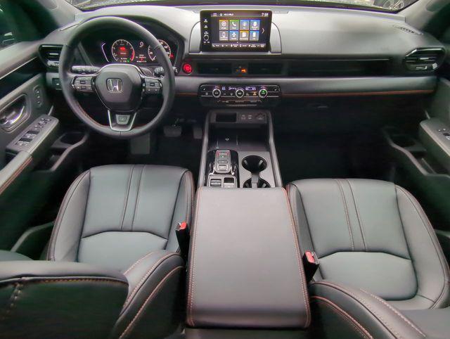 used 2025 Honda Pilot car, priced at $47,495