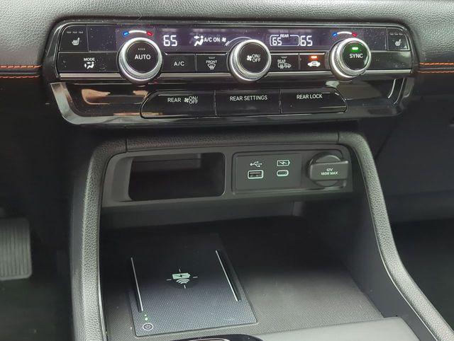 used 2025 Honda Pilot car, priced at $47,495