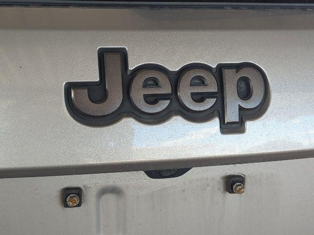 used 2020 Jeep Grand Cherokee car, priced at $26,195