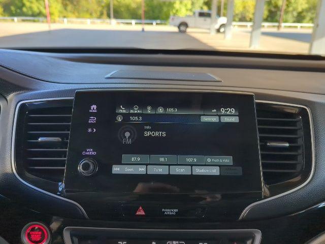 used 2022 Honda Pilot car, priced at $27,495