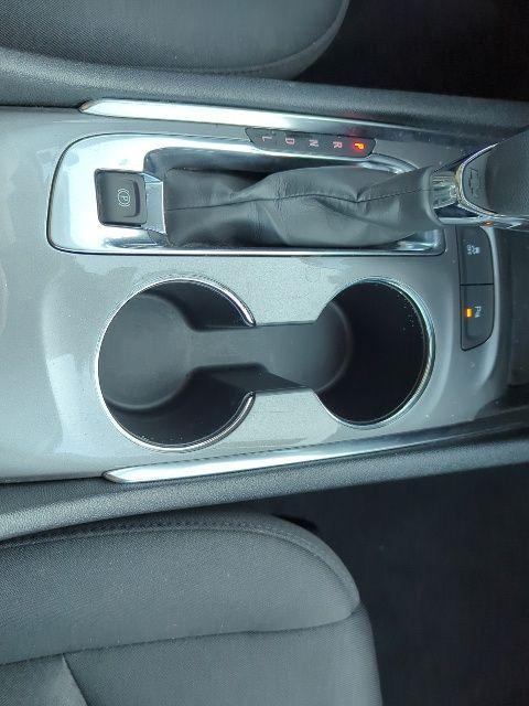 used 2024 Chevrolet Malibu car, priced at $18,495