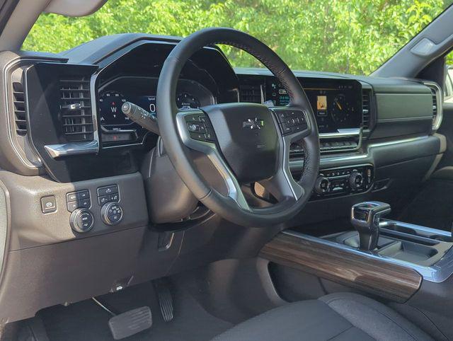 used 2024 Chevrolet Silverado 1500 car, priced at $55,995