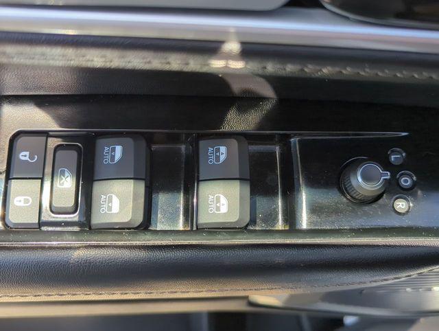 used 2023 Jeep Wagoneer L car, priced at $43,495