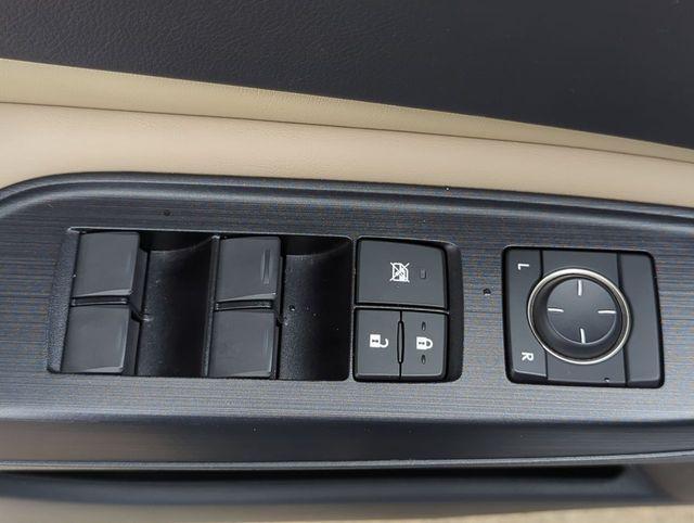 used 2020 Lexus ES 350 car, priced at $32,495