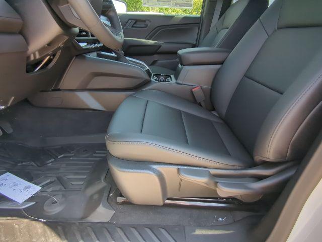 new 2026 Chevrolet Colorado car, priced at $32,405
