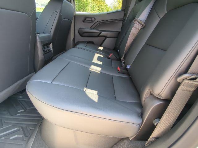 new 2026 Chevrolet Colorado car, priced at $32,405