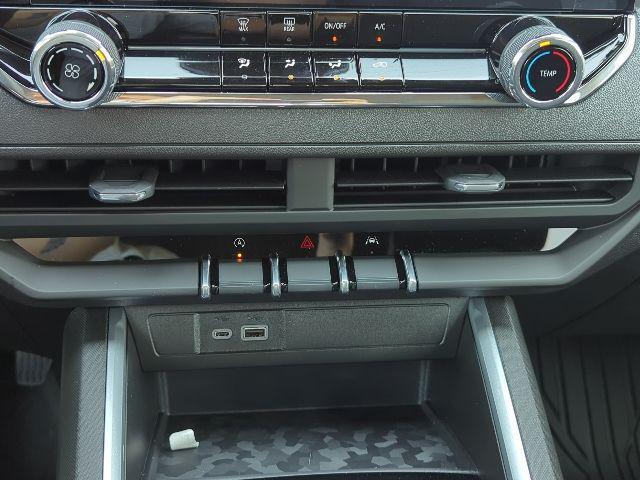 new 2026 Chevrolet Colorado car, priced at $32,405