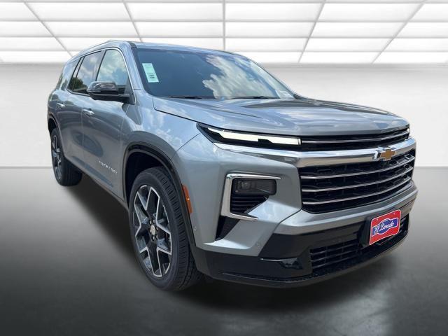 new 2026 Chevrolet Traverse car, priced at $59,015