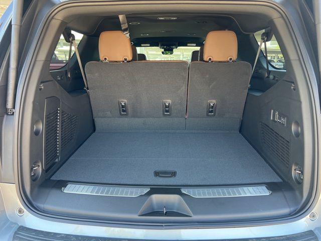 new 2025 Chevrolet Suburban car, priced at $79,220