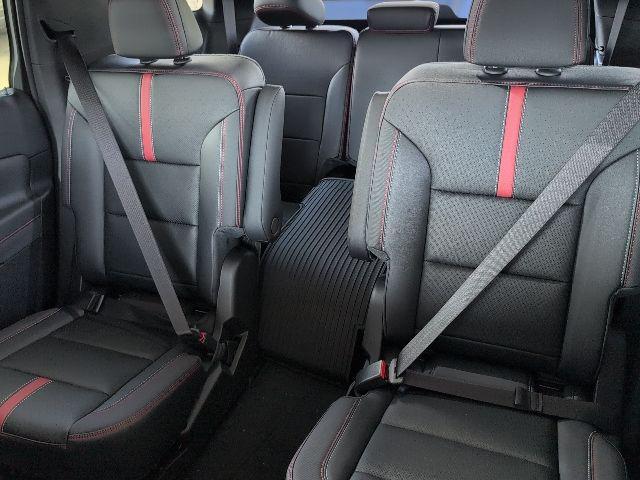 new 2026 Chevrolet Traverse car, priced at $57,536