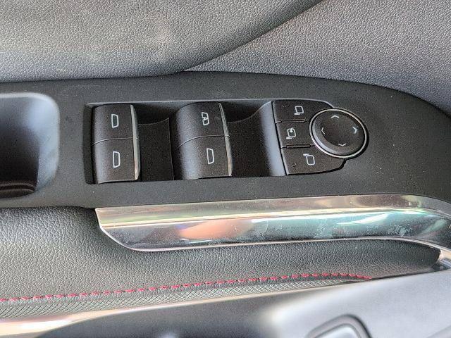 new 2026 Chevrolet Traverse car, priced at $57,536