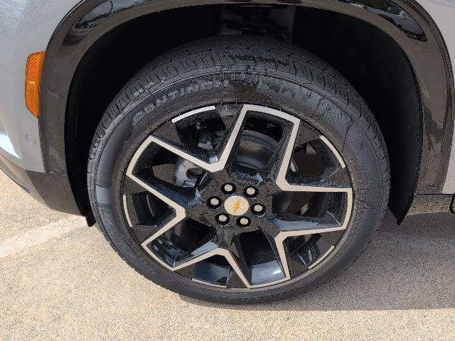 new 2026 Chevrolet Traverse car, priced at $1,770