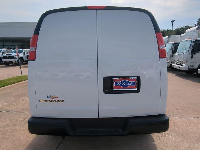 new 2025 Chevrolet Express 2500 car, priced at $50,908
