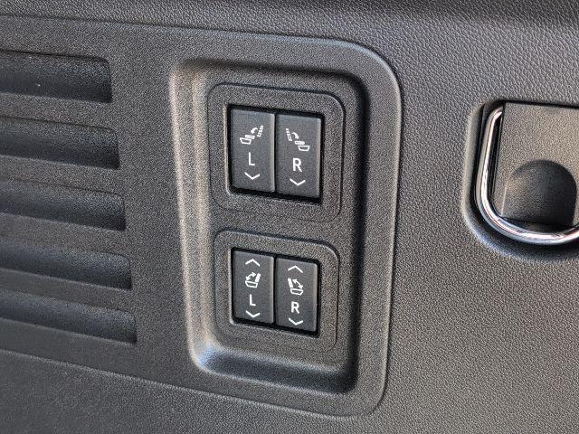 new 2026 Chevrolet Traverse car, priced at $1,779