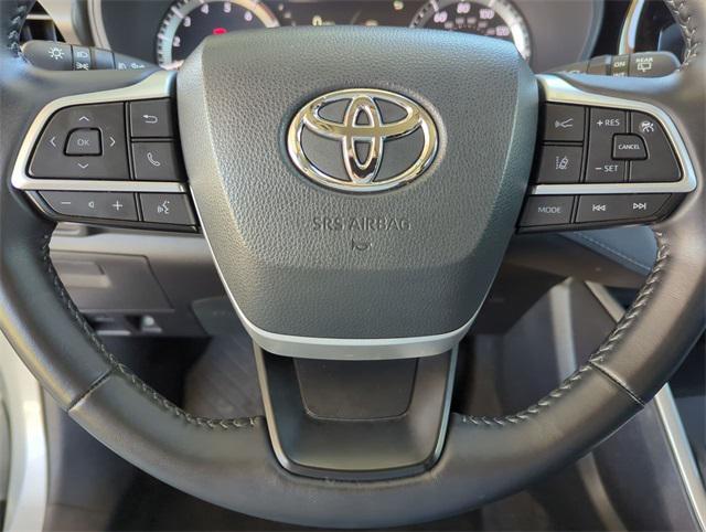 used 2023 Toyota Highlander car, priced at $38,998