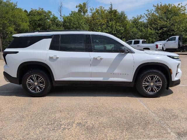 new 2025 Chevrolet Traverse car, priced at $42,195
