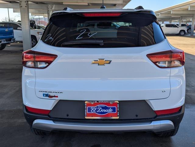 new 2025 Chevrolet TrailBlazer car, priced at $28,690