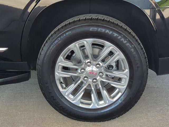 used 2024 GMC Yukon car, priced at $57,495