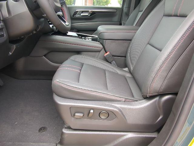new 2025 Chevrolet Suburban car, priced at $91,905