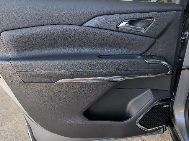 new 2026 Chevrolet Traverse car, priced at $1,768