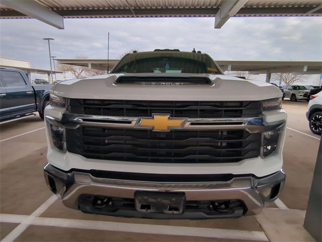 used 2024 Chevrolet Silverado 2500 car, priced at $48,995