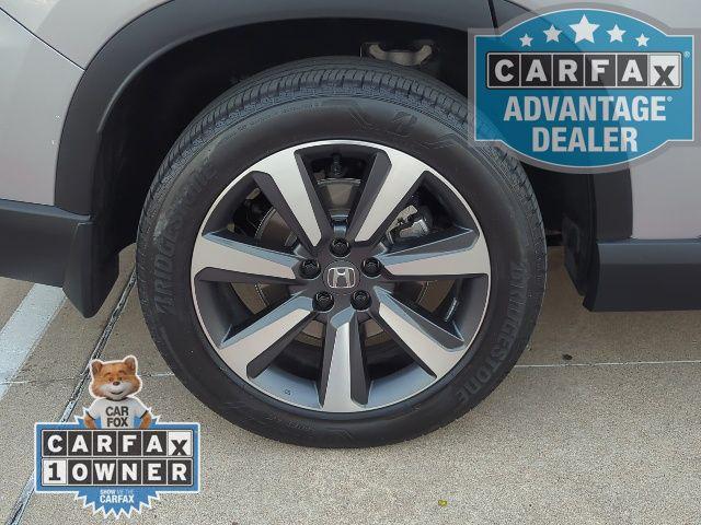used 2025 Honda Pilot car, priced at $44,795