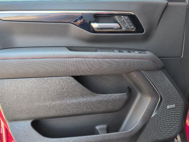 new 2025 Chevrolet Tahoe car, priced at $81,910