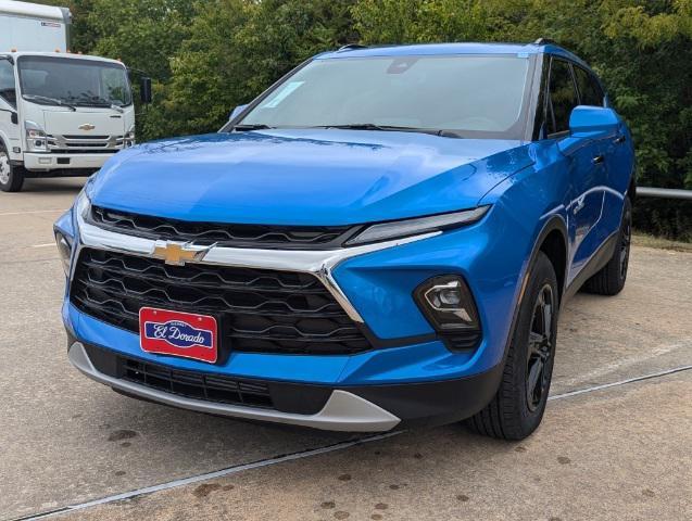 new 2025 Chevrolet Blazer car, priced at $39,910