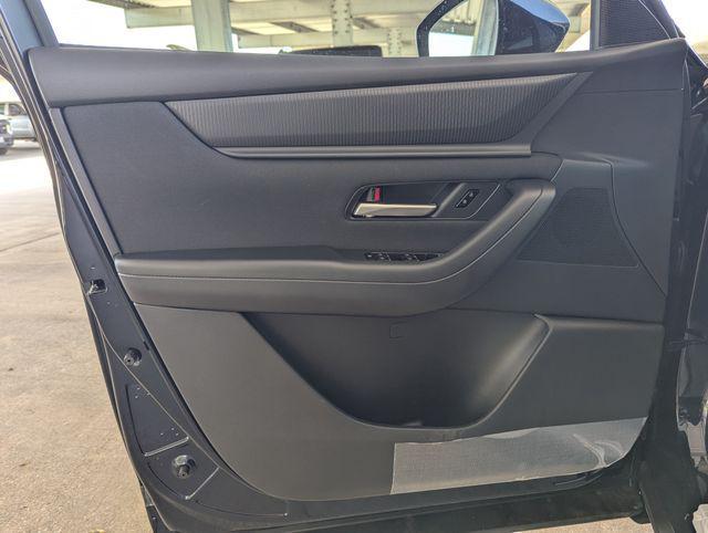 used 2025 Mazda CX-90 car, priced at $35,354