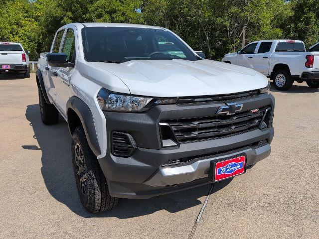 new 2026 Chevrolet Colorado car, priced at $43,695