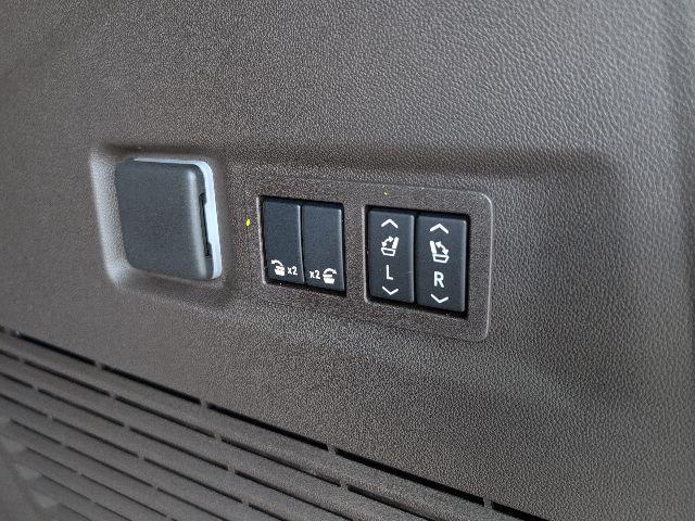 new 2026 Chevrolet Suburban car, priced at $80,110