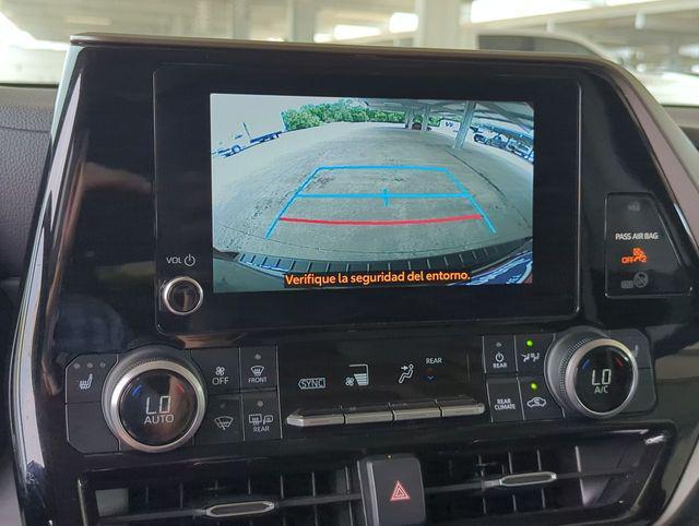 used 2024 Toyota Highlander car, priced at $42,495