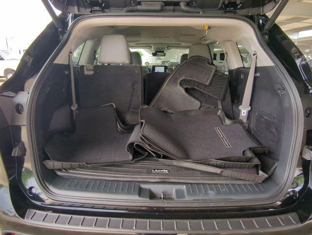 used 2024 Toyota Highlander car, priced at $42,495