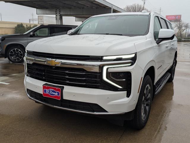 new 2025 Chevrolet Suburban car, priced at $62,270