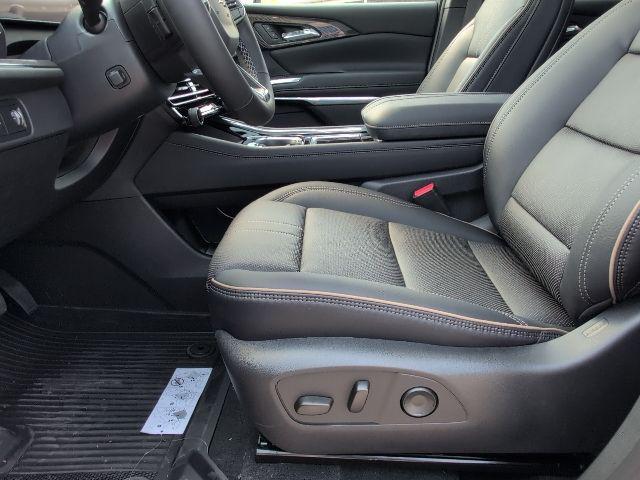 new 2026 Chevrolet Traverse car, priced at $1,770