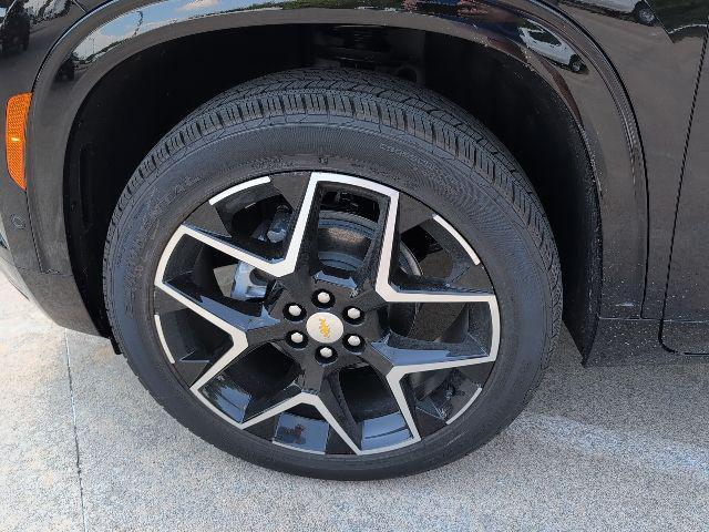 new 2026 Chevrolet Traverse car, priced at $1,770