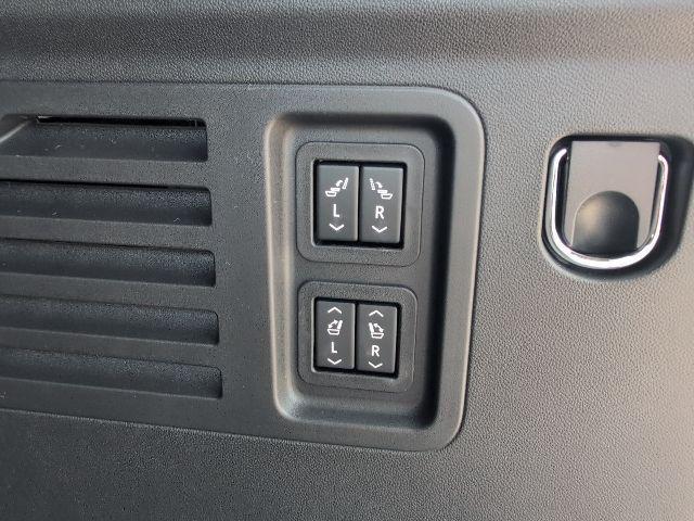 new 2026 Chevrolet Traverse car, priced at $1,770