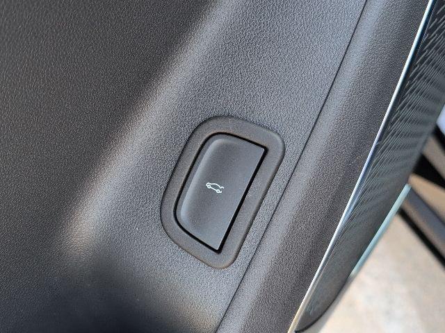 new 2026 Chevrolet Traverse car, priced at $1,770