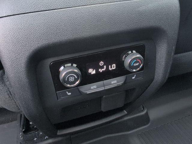 new 2026 Chevrolet Traverse car, priced at $1,770