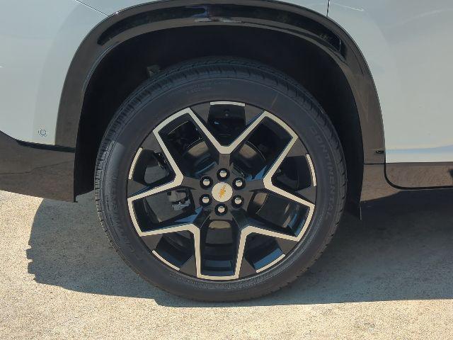 new 2026 Chevrolet Traverse car, priced at $58,510