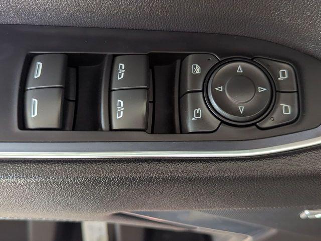 used 2022 Chevrolet Silverado 1500 car, priced at $41,595