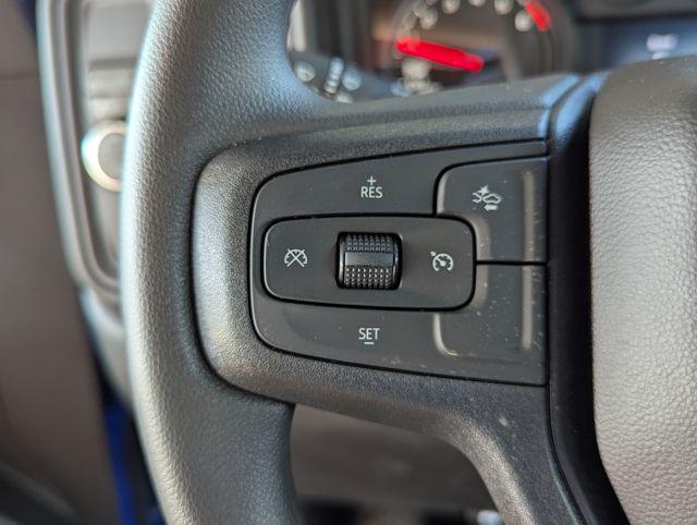 new 2025 Chevrolet Silverado 1500 car, priced at $33,745